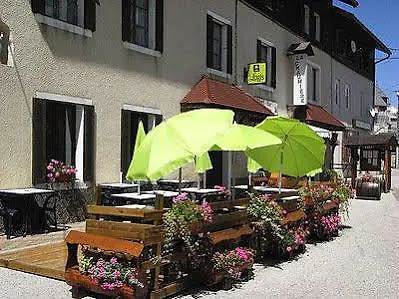 Hotel La Chaumiere Bellefontaine  France